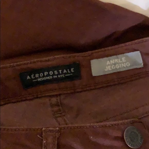 Maroon Ripped Jeans - Picture 6 of 6